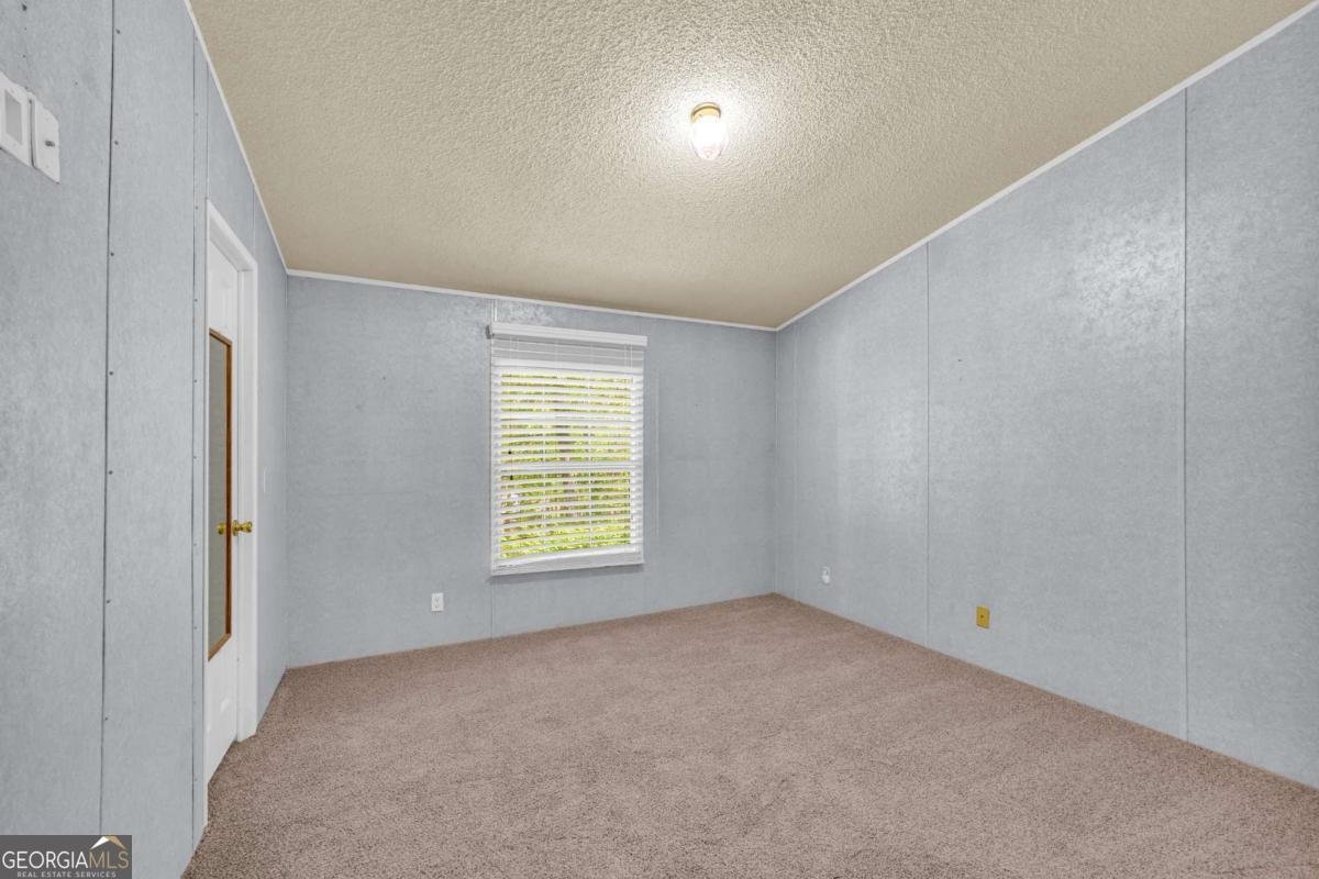 1437 Frank Lovell Road Clarkesville - 46