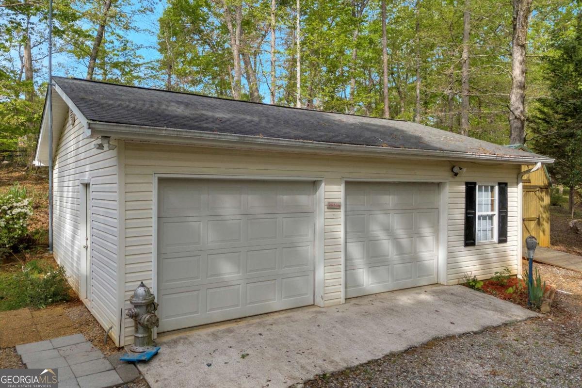 1437 Frank Lovell Road Clarkesville - 60