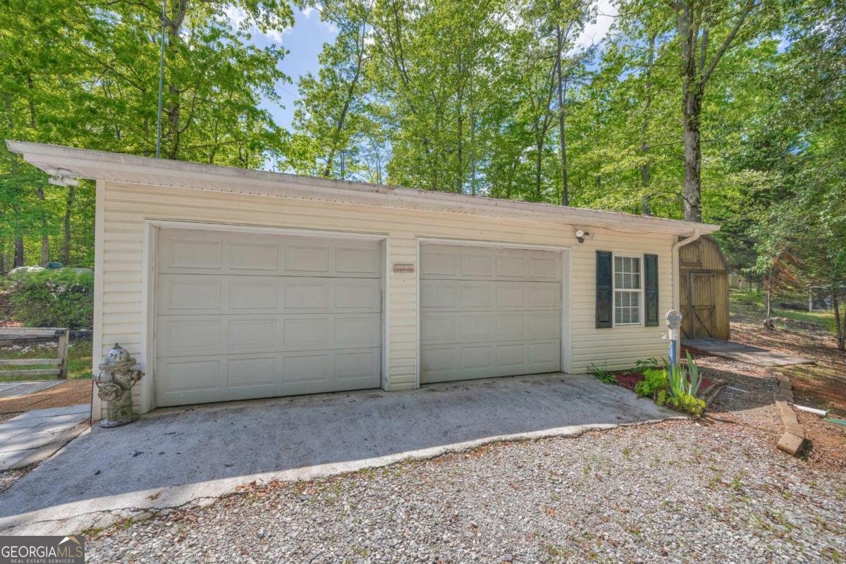 1437 Frank Lovell Road Clarkesville - 61