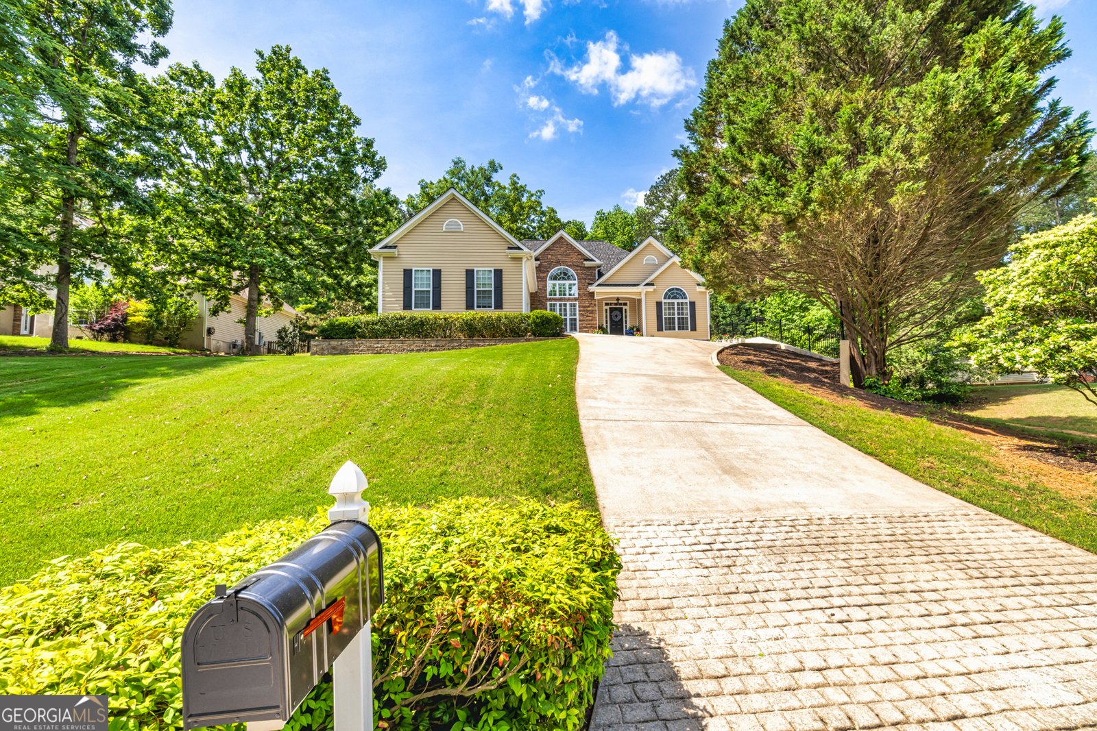 120 Lyndhurst Way Sharpsburg - 1