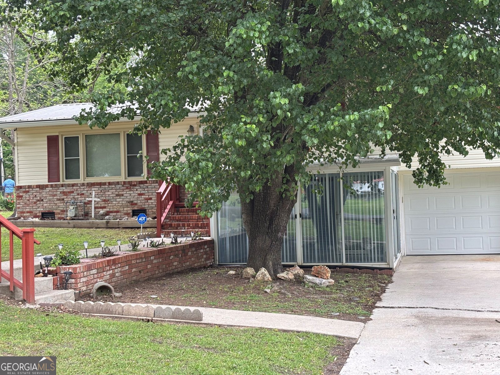888 Oak Hill Drive Trion - 2