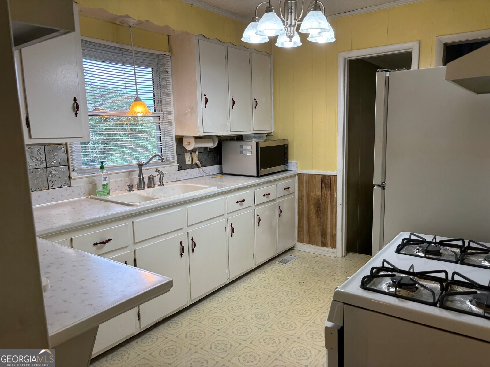 888 Oak Hill Drive Trion - 8