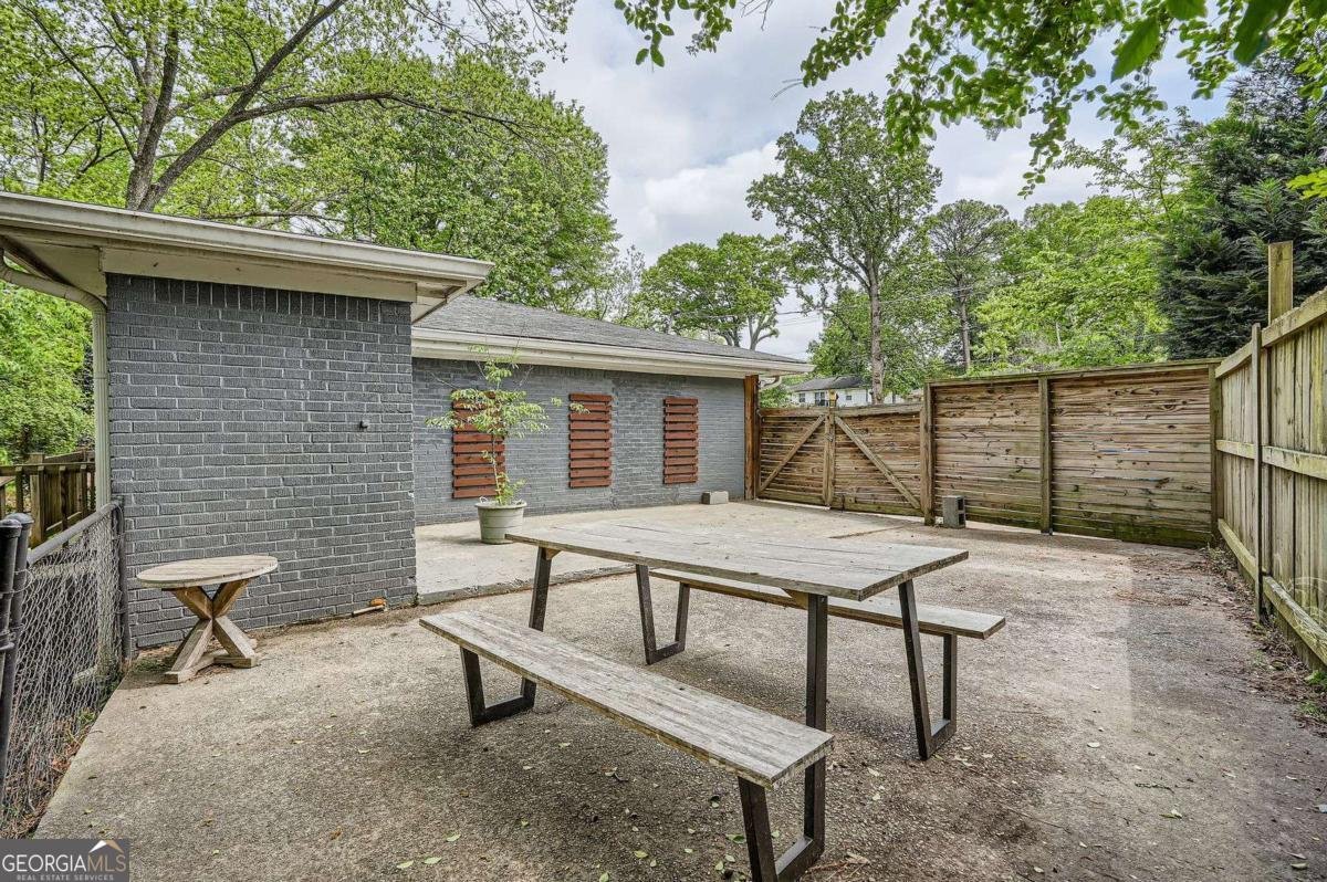 2797 Gresham Road Atlanta - 20