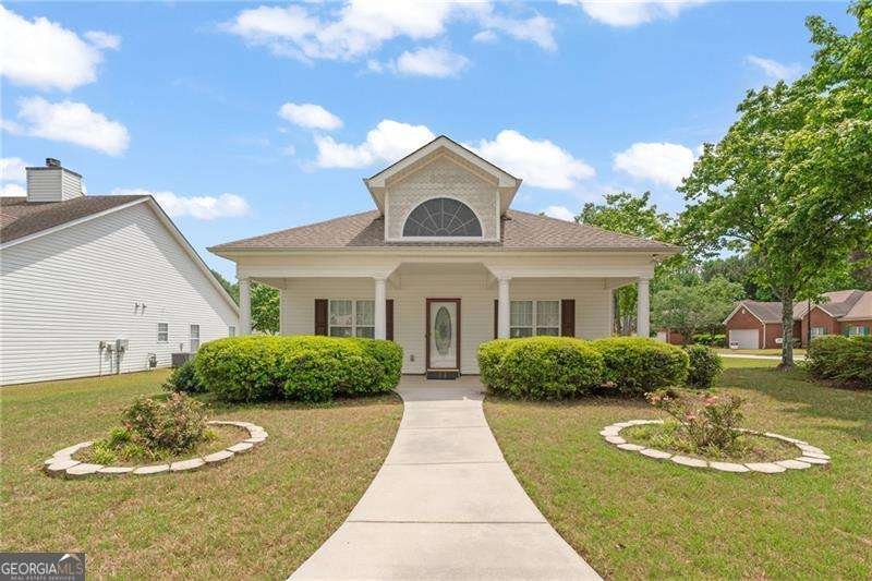 310 Autumn Glen Circle Fayetteville - 1
