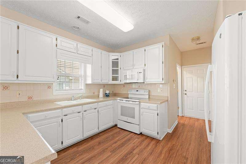 310 Autumn Glen Circle Fayetteville - 5