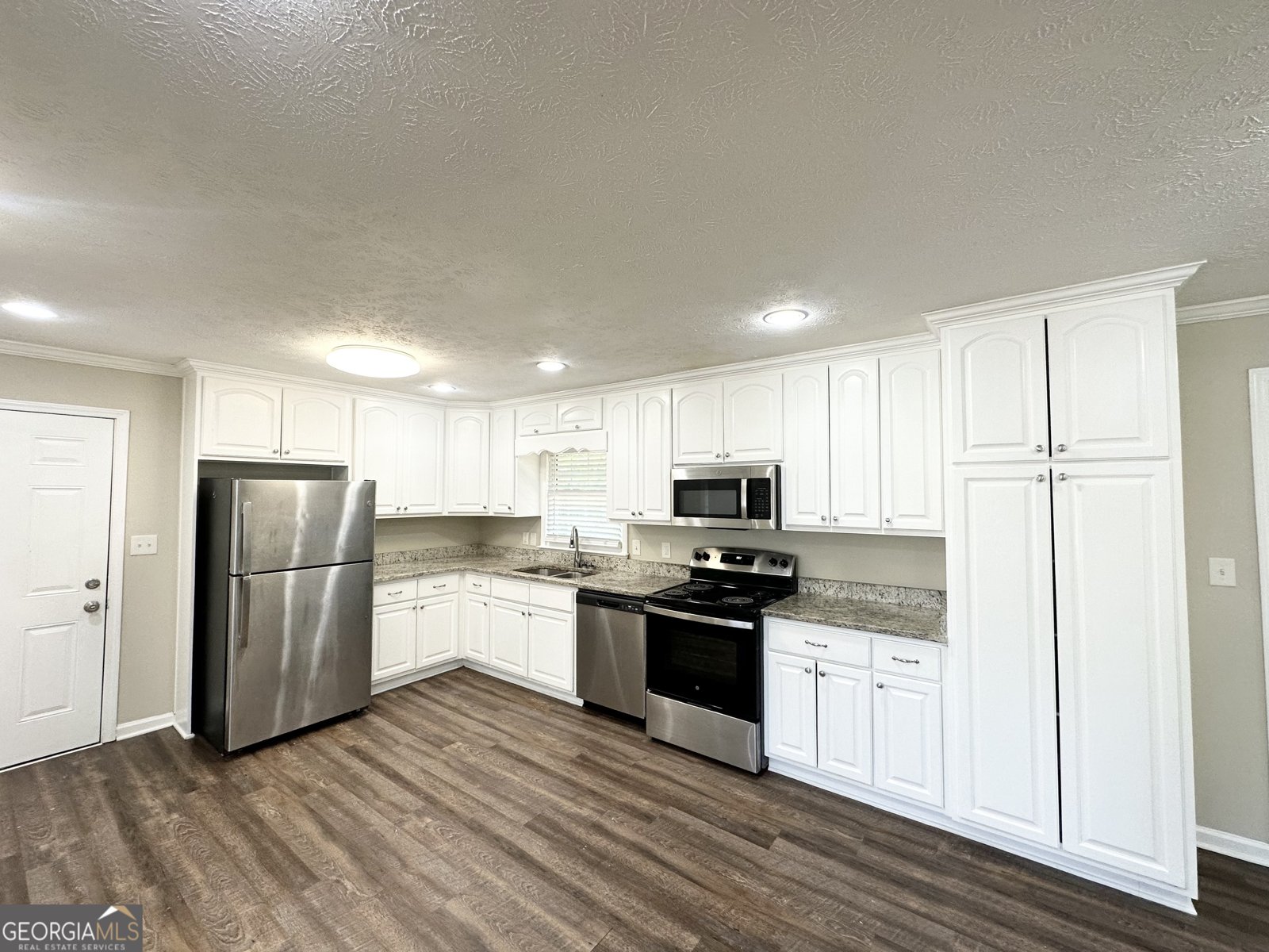 5906 Pine Hurst Way Douglasville - 4