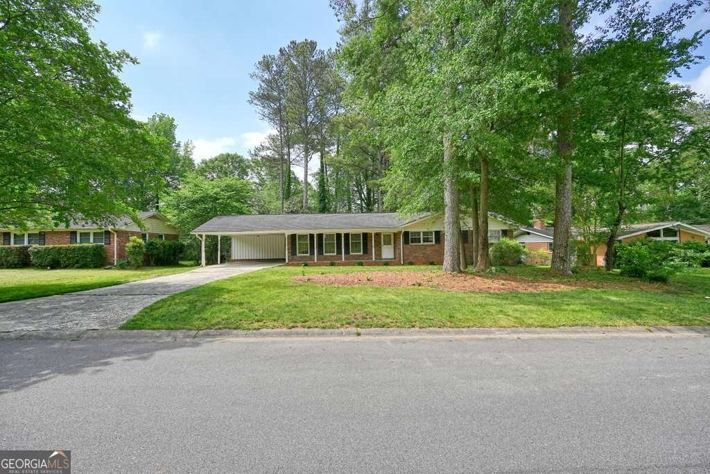 2350 Maxine Drive Marietta - 53