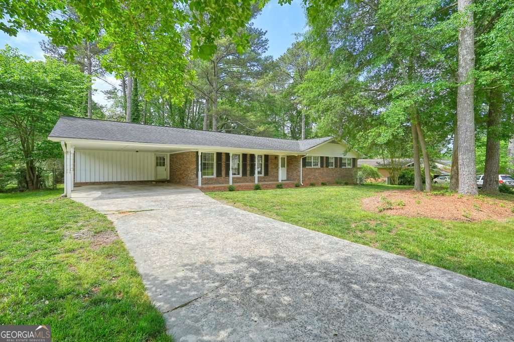 2350 Maxine Drive Marietta - 55