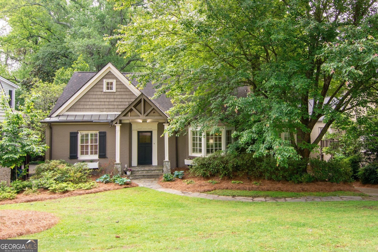 3115 Peachtree Drive Atlanta - 29