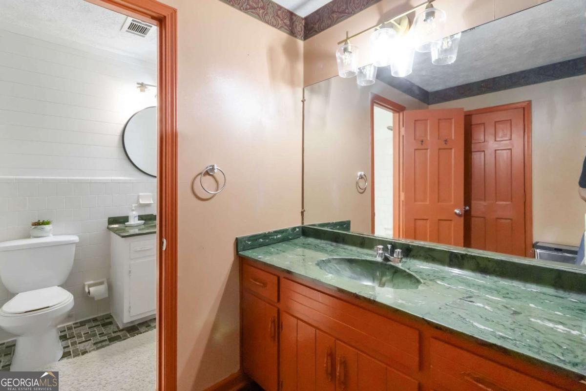 5152 CLEARWATER Drive Stone Mountain - 23
