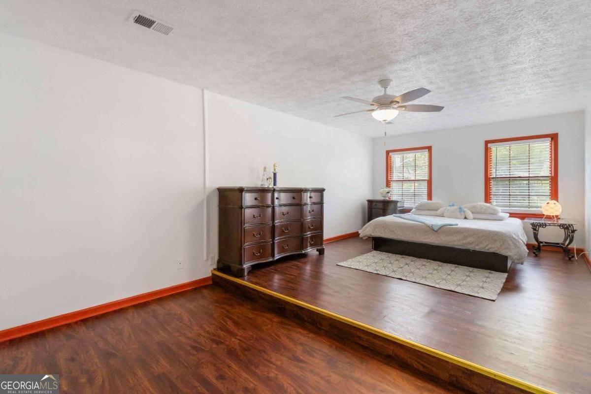 5152 CLEARWATER Drive Stone Mountain - 25