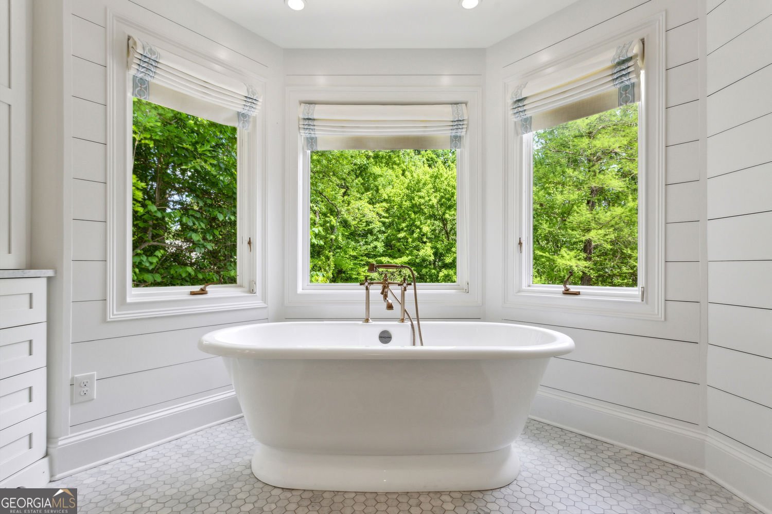 4584 Conway Drive Atlanta - 46