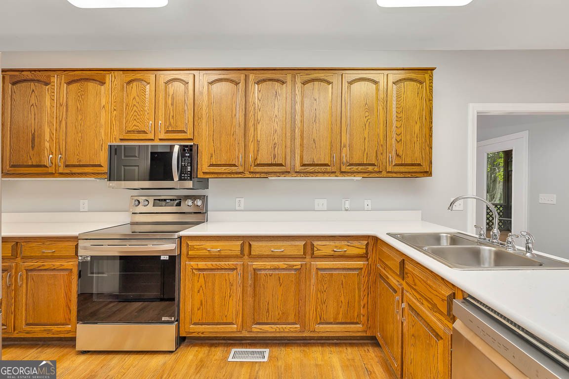 1525 Black Island Road Darien - 7