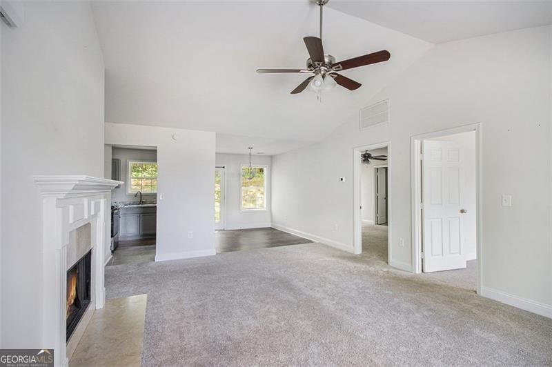 332 CHRISTIAN Lane Carrollton - 4