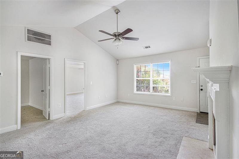 332 CHRISTIAN Lane Carrollton - 7