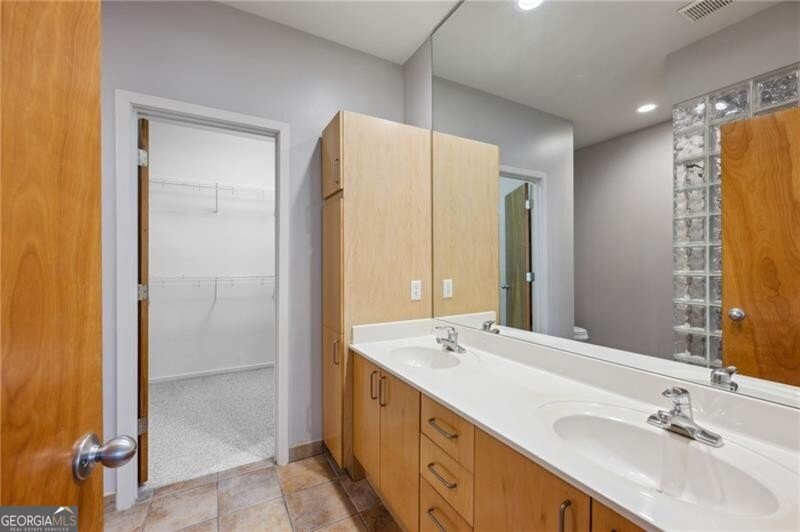 1294 Fernwood Circle Brookhaven - 17