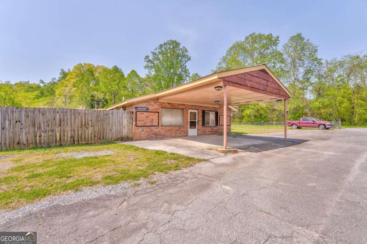 14507 Highway 136 Talking Rock - 15