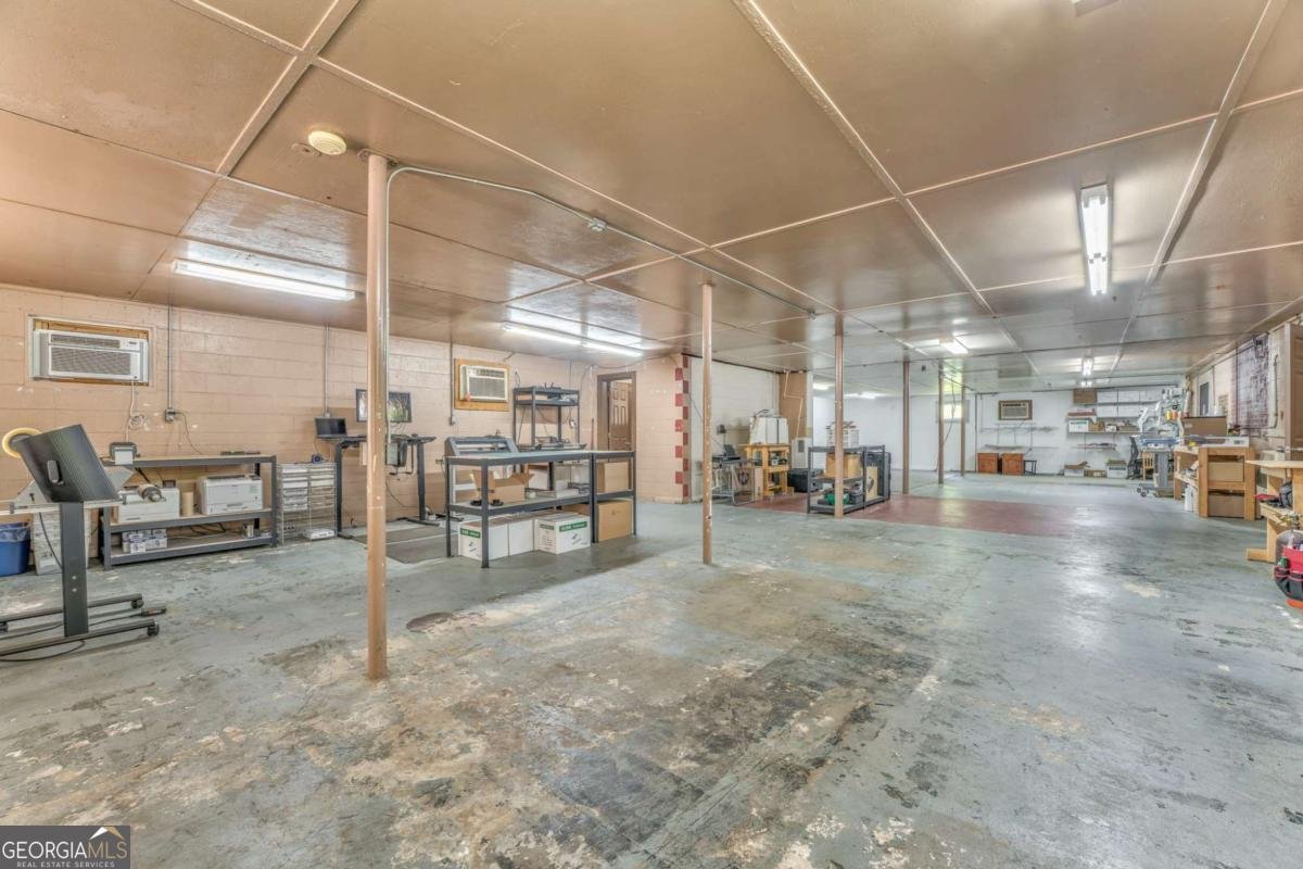 14507 Highway 136 Talking Rock - 36