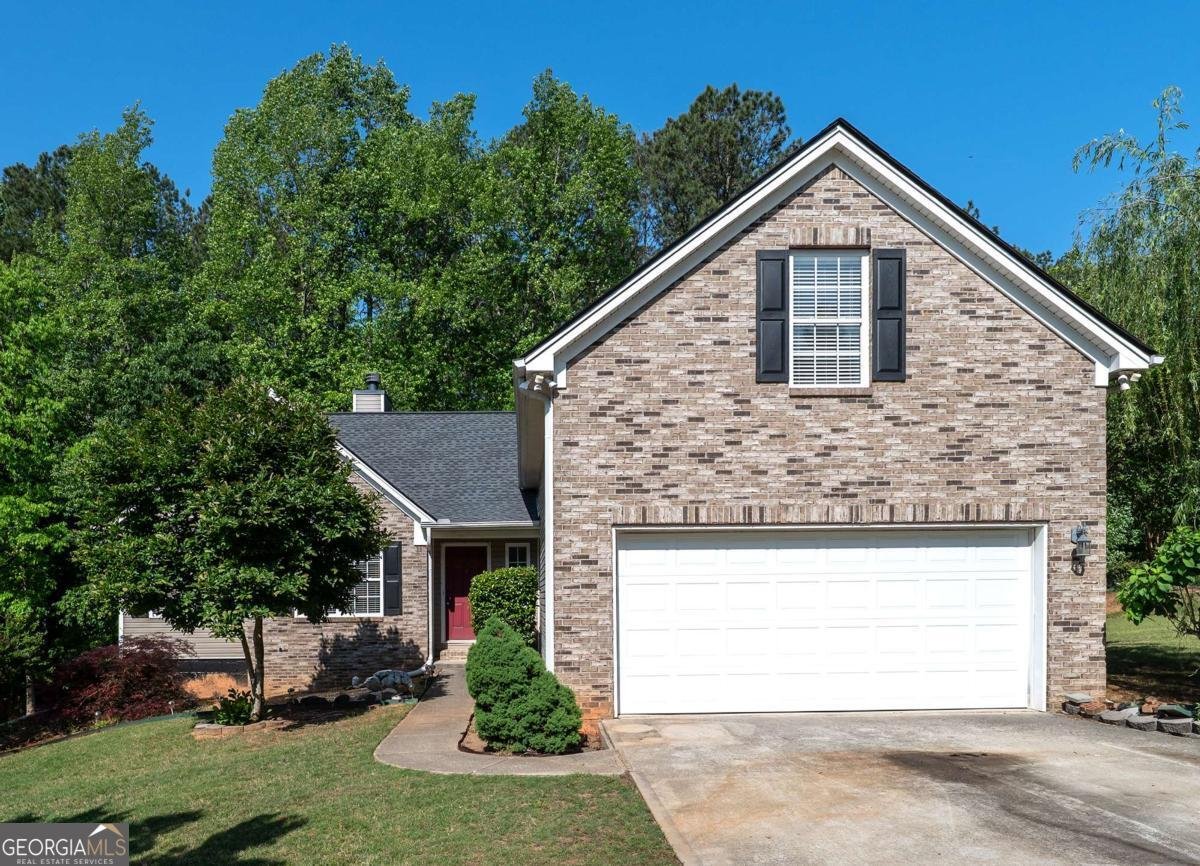 215 Wisteria Way Athens - 1