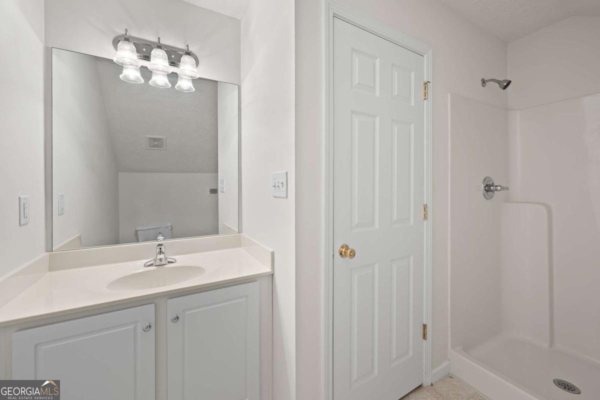 215 Wisteria Way Athens - 20