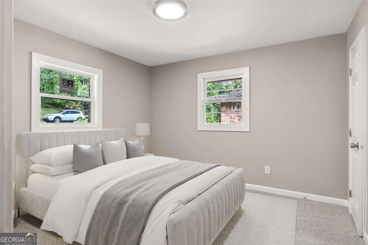 2392 Jefferson Terrace Atlanta - 8