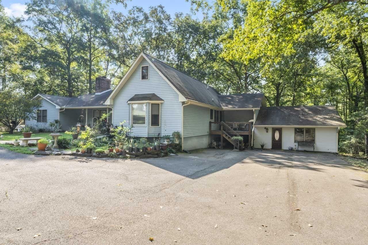 2371 Leguin Mill Road Locust Grove - 2