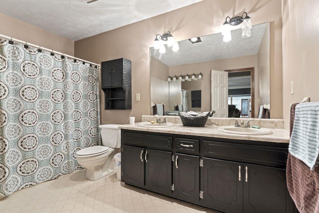 2371 Leguin Mill Road Locust Grove - 22