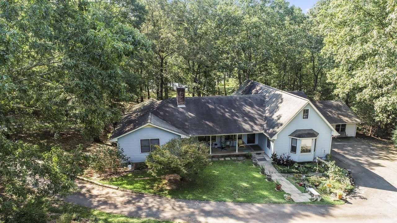 2371 Leguin Mill Road Locust Grove - 3