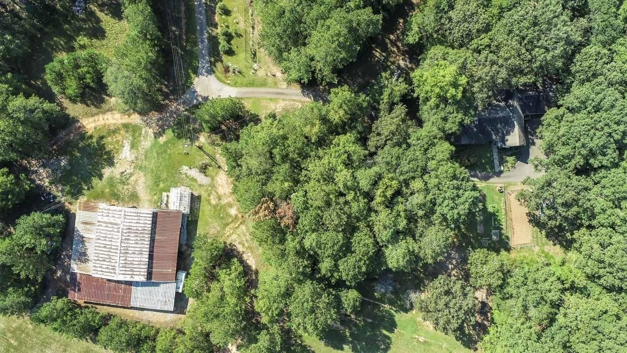 2371 Leguin Mill Road Locust Grove - 43