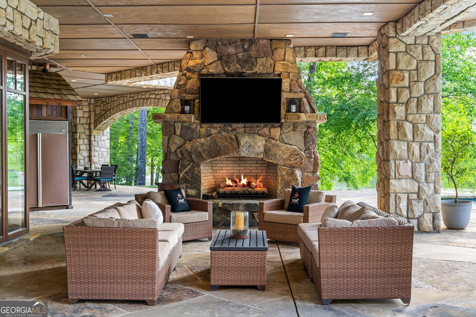 550 Blue Heron Way Milton - 42