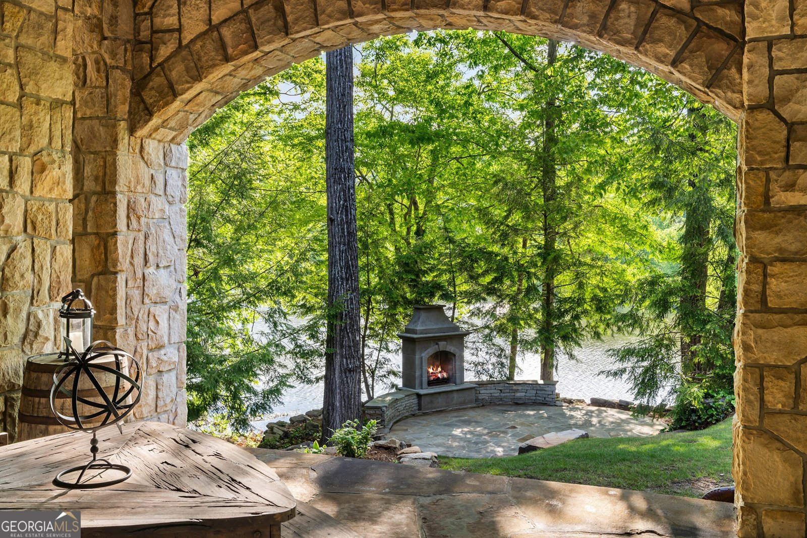 550 Blue Heron Way Milton - 44