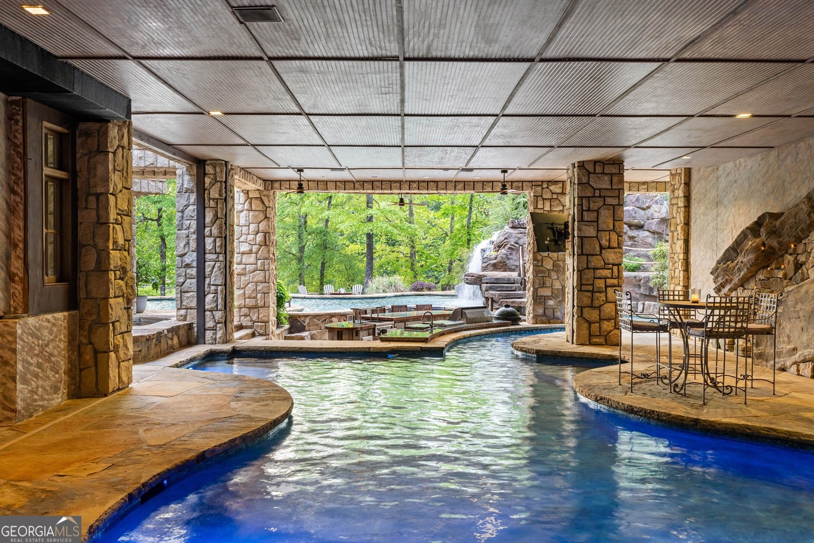 550 Blue Heron Way Milton - 45
