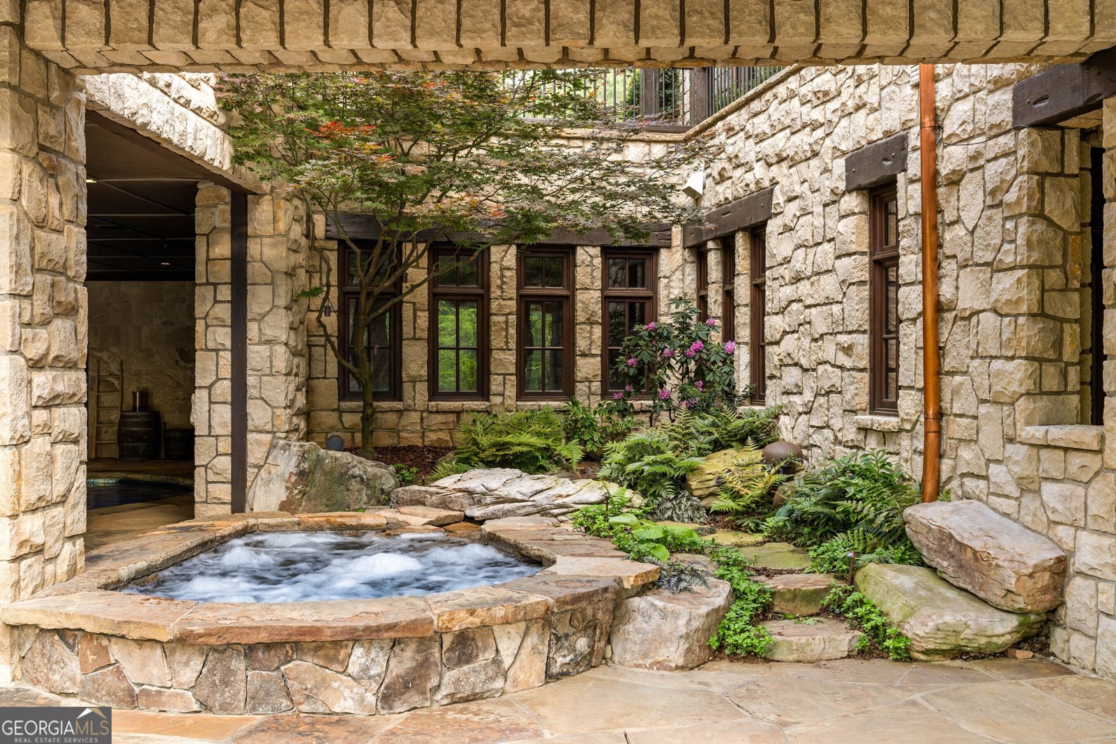 550 Blue Heron Way Milton - 62