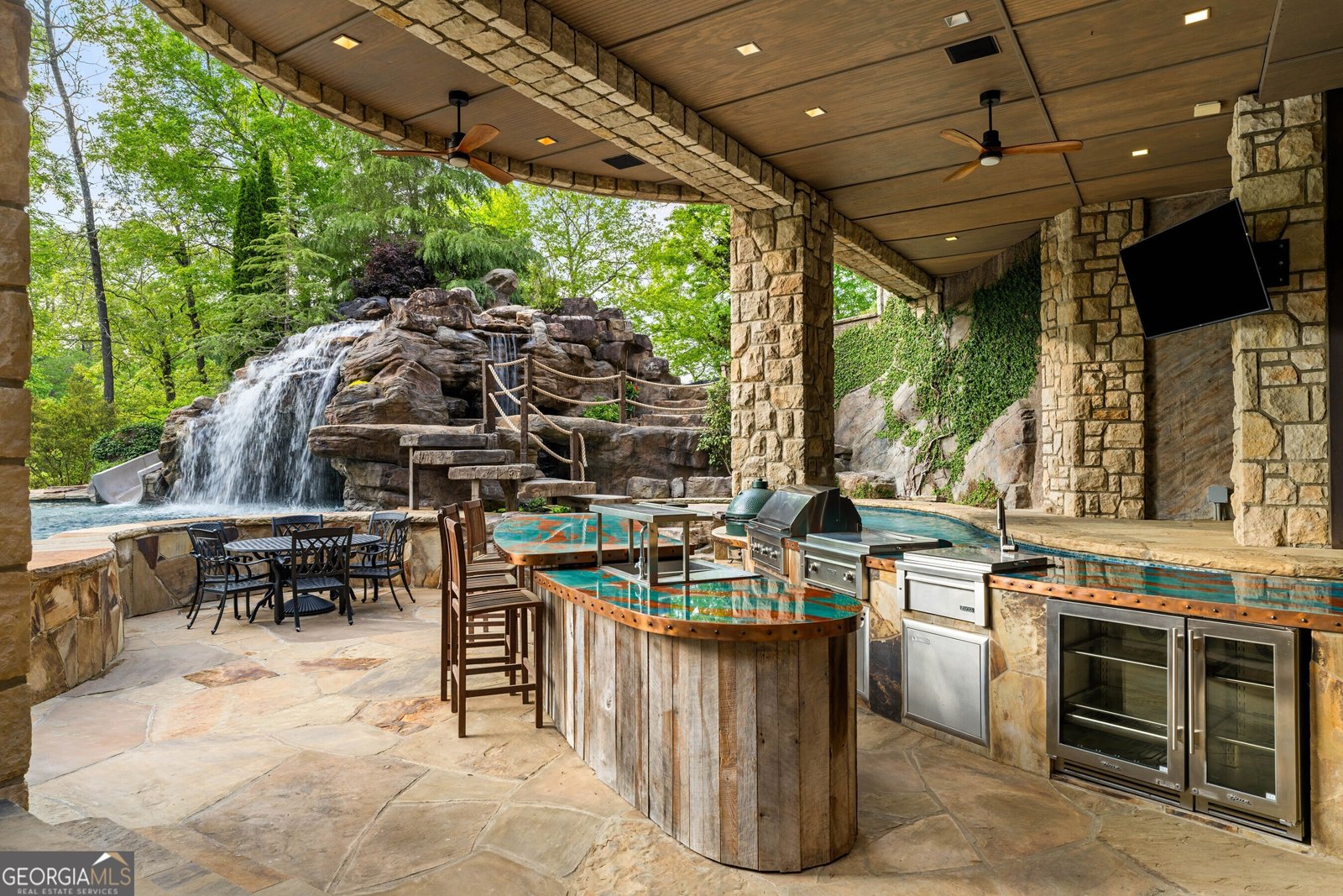 550 Blue Heron Way Milton - 78