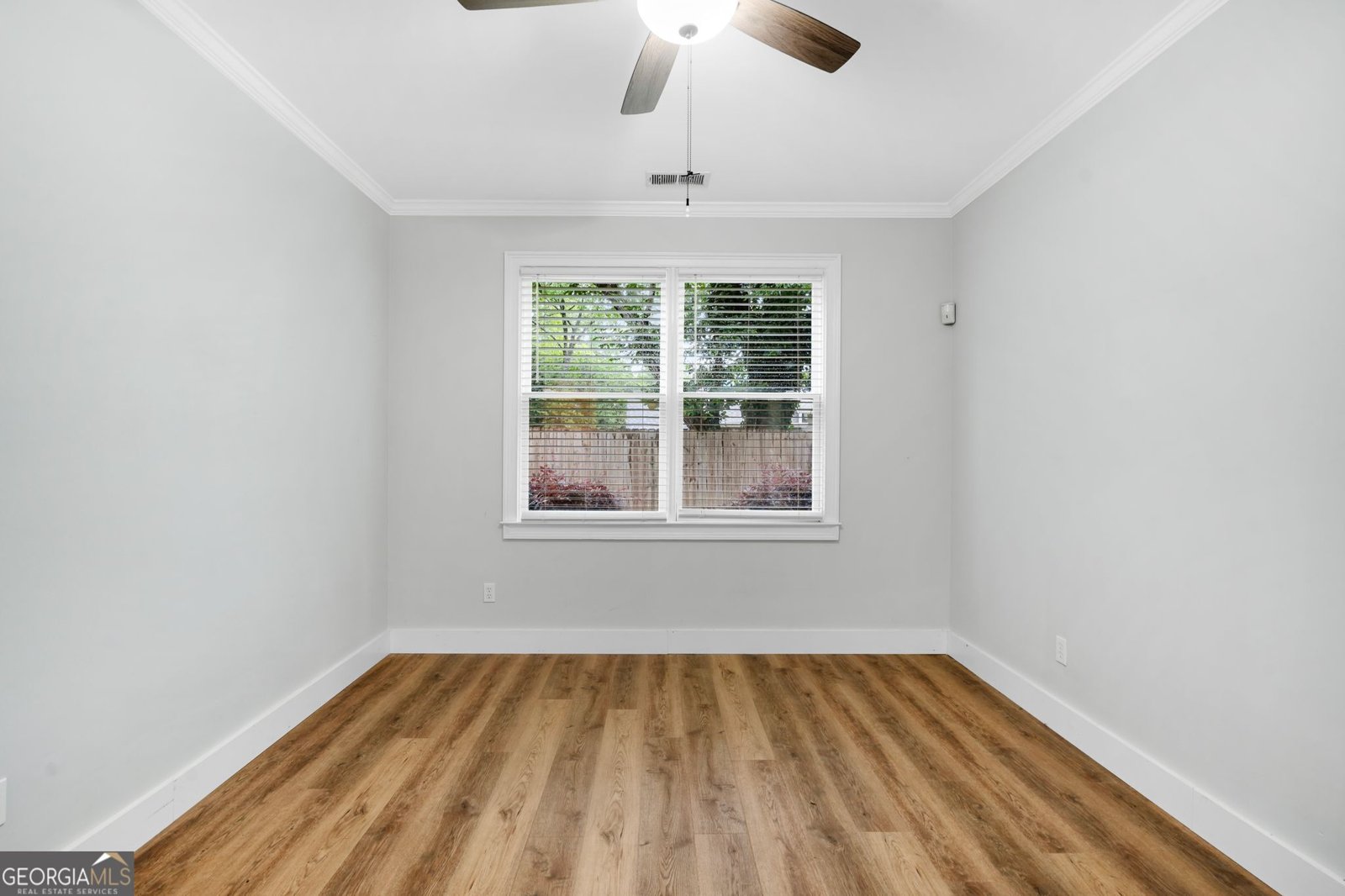 1283 Mercer Avenue East Point - 12