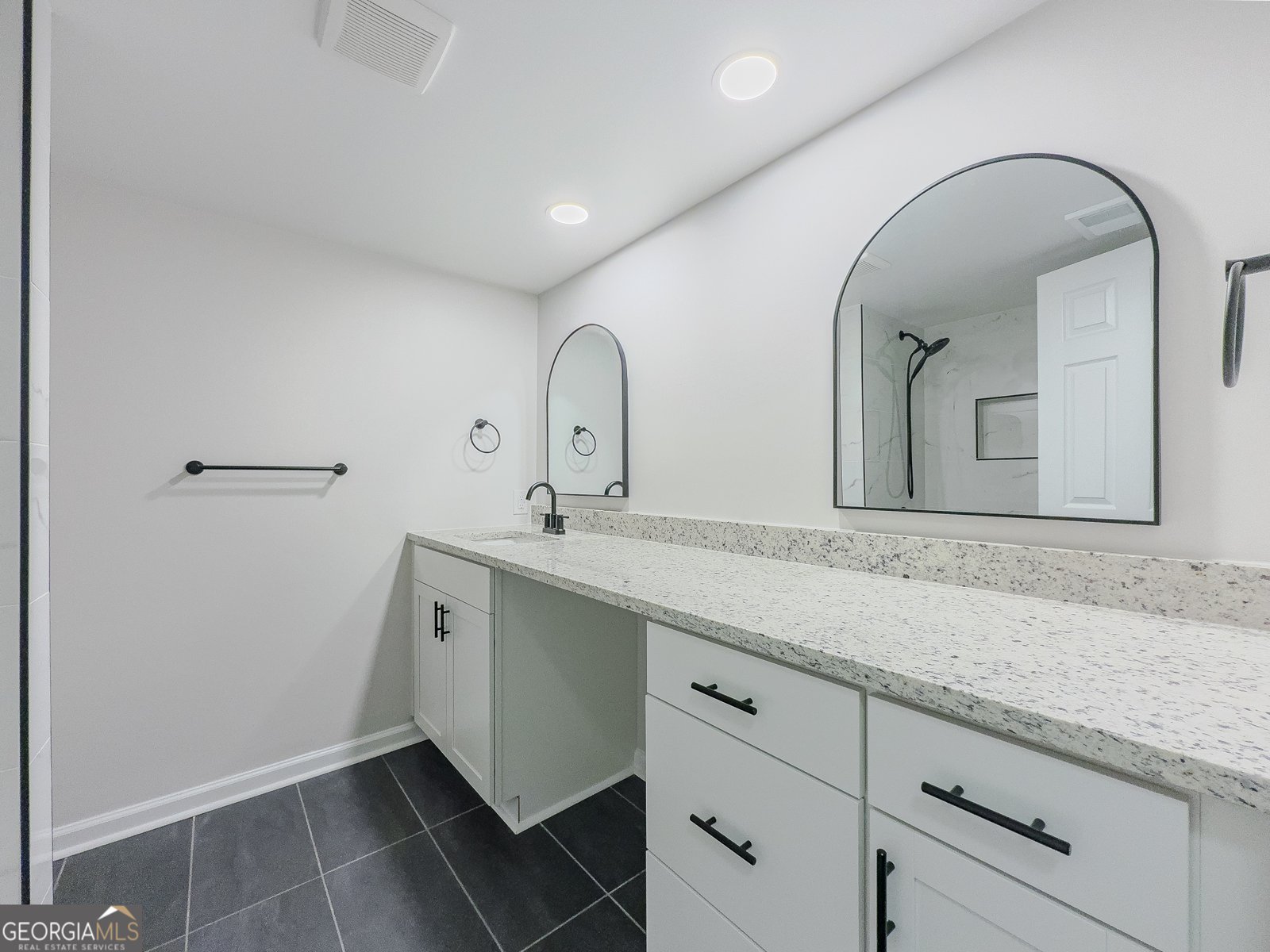 6851 Roswell Road Atlanta - 19