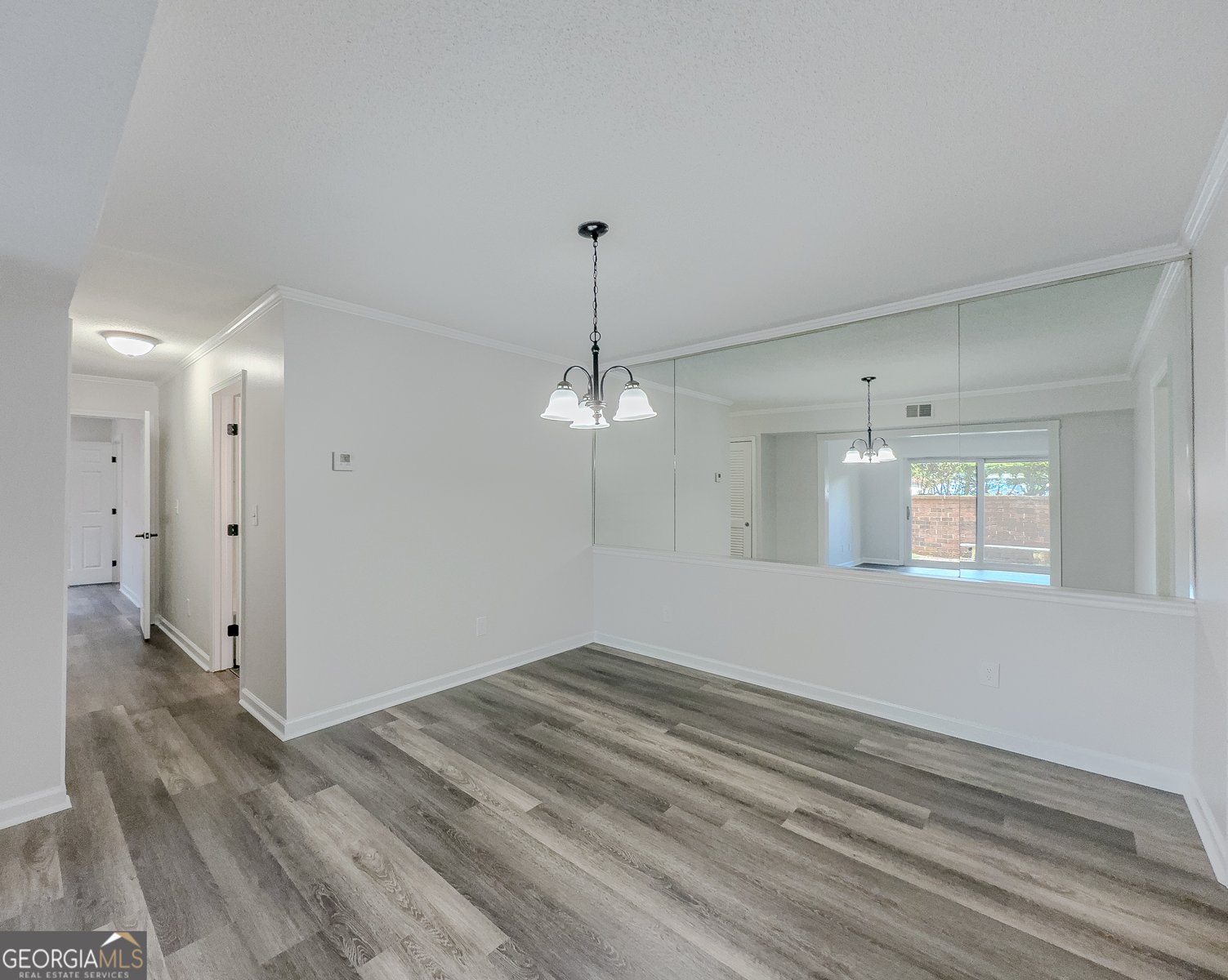 6851 Roswell Road Atlanta - 25