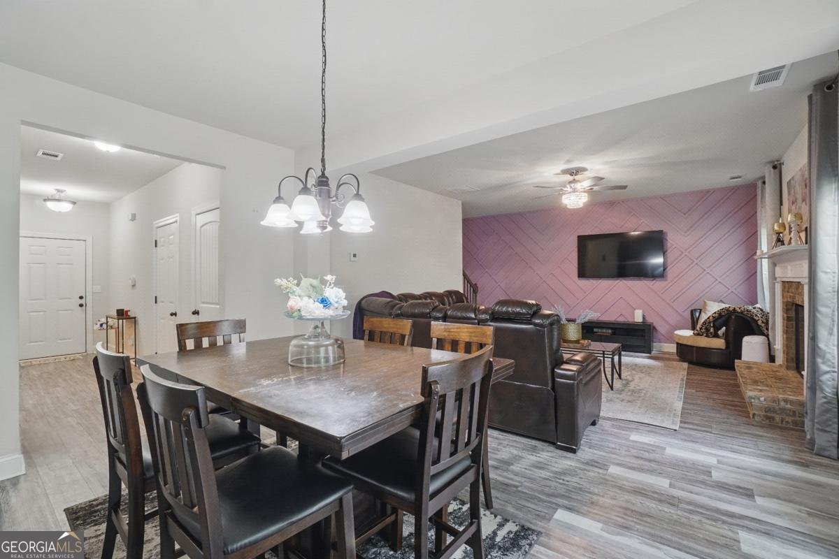 11028 Southwood Drive Hampton - 11