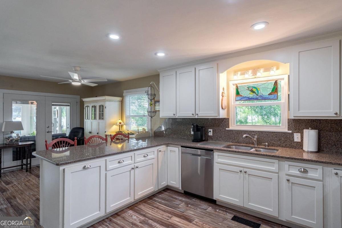 2120 Shadowlake Drive Buckhead - 8