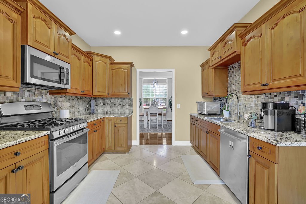 6455 Crystal Lane Cumming - 15