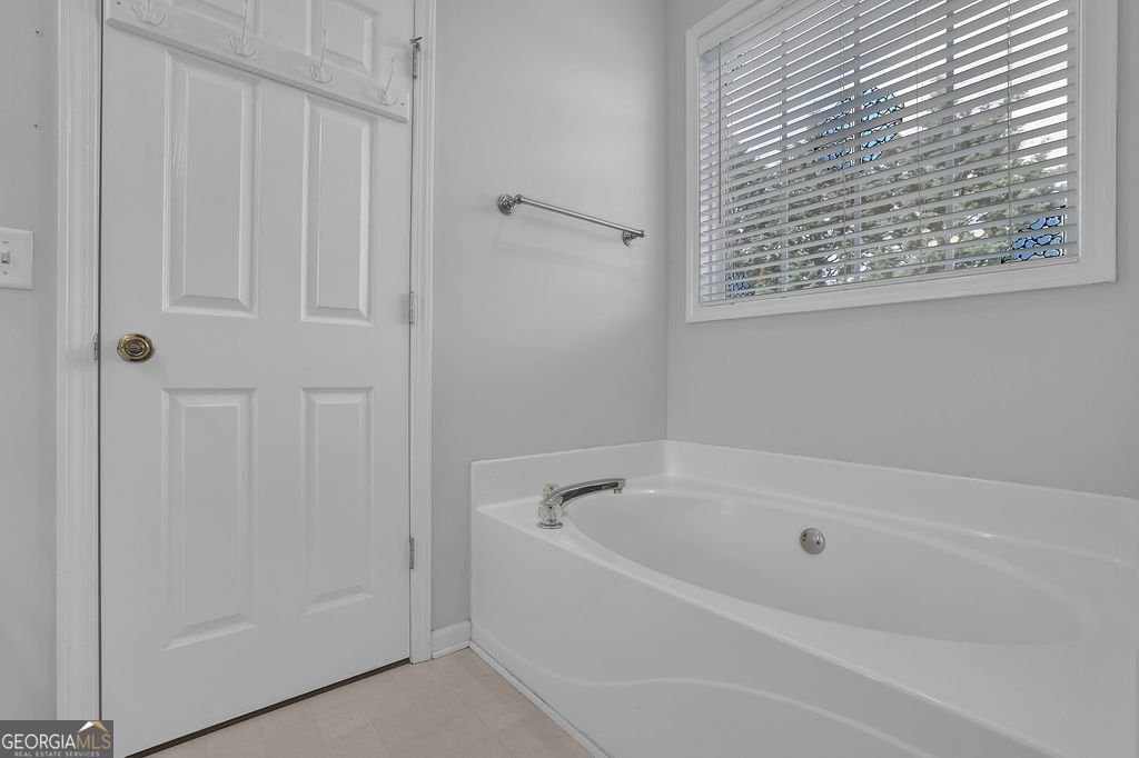 6455 Crystal Lane Cumming - 24