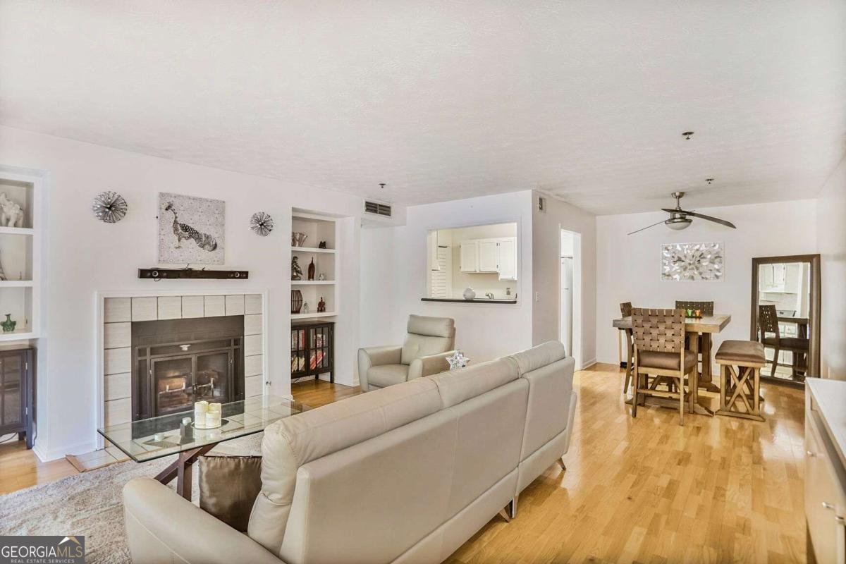 2638 Vinings Central Drive Atlanta - 4