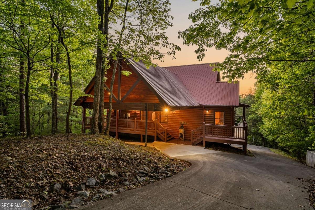 433 Spruce Circle Mineral Bluff - 2