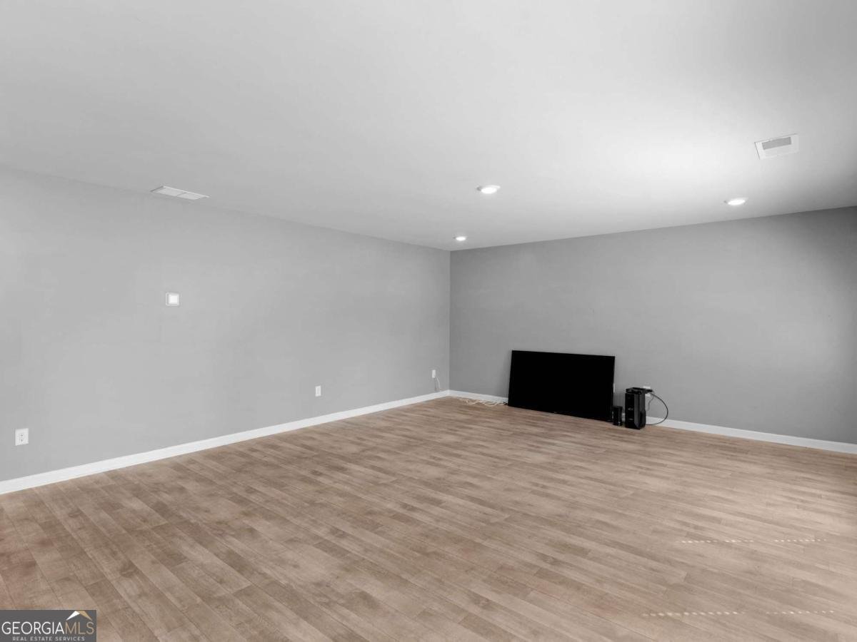 415 White Pine Drive Jackson - 11