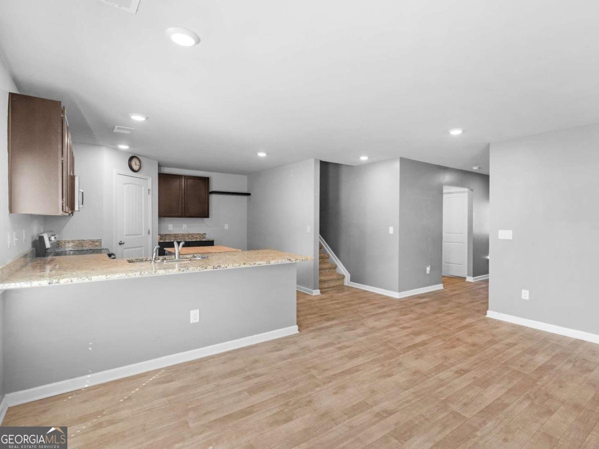 415 White Pine Drive Jackson - 2
