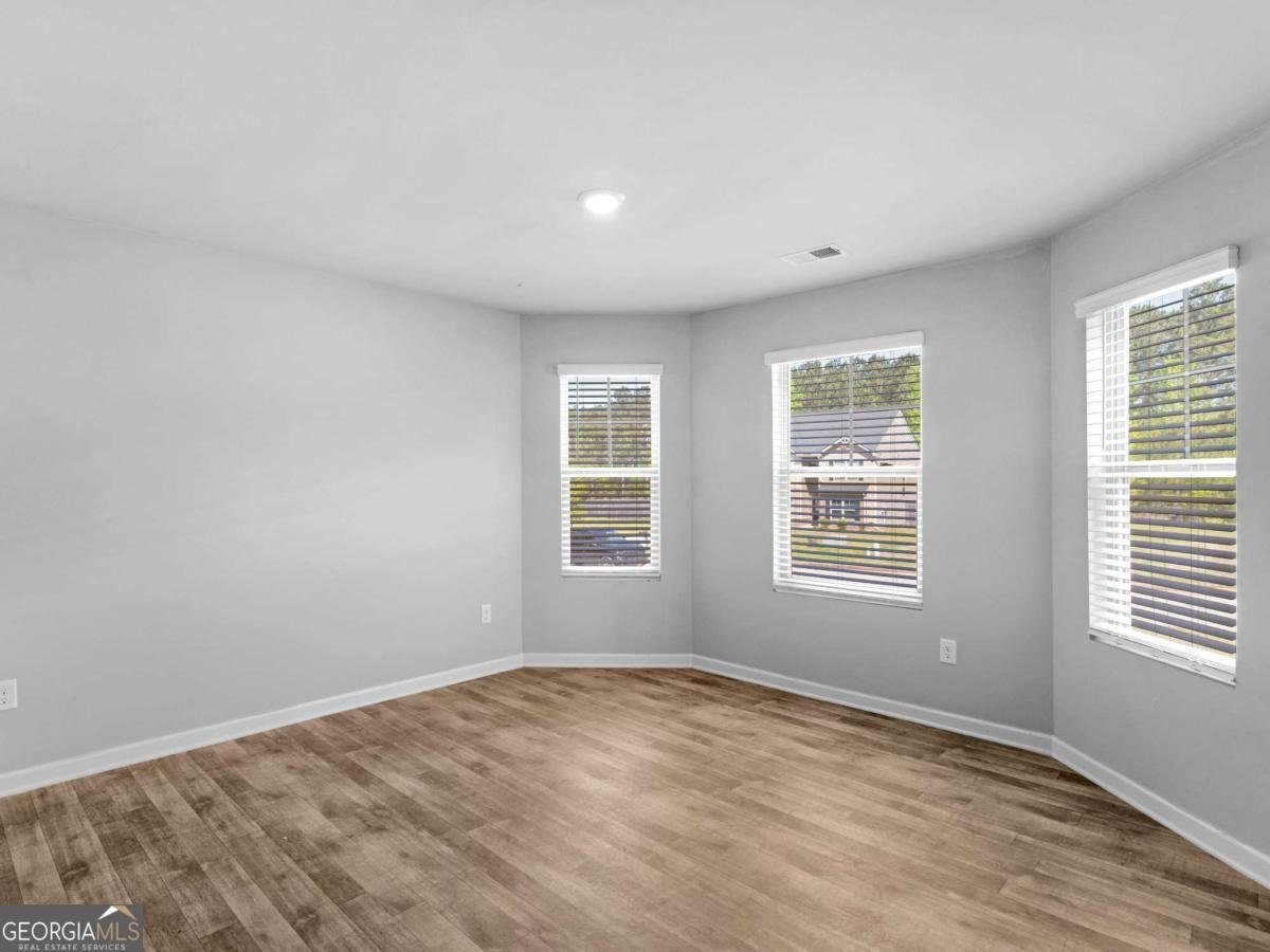 415 White Pine Drive Jackson - 32