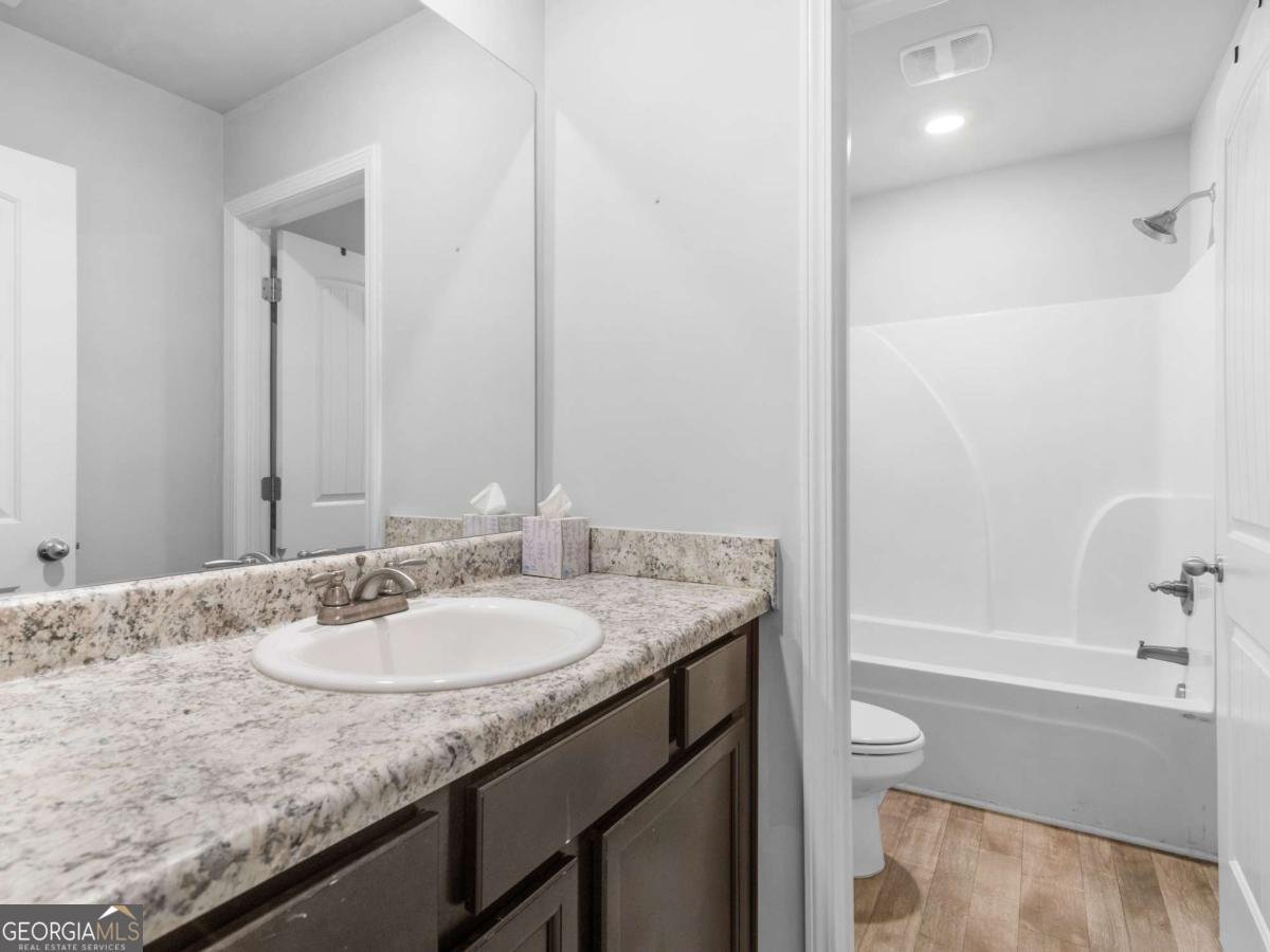 415 White Pine Drive Jackson - 40