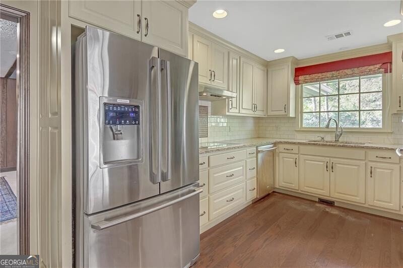 1559 Norwood Drive Lilburn - 5