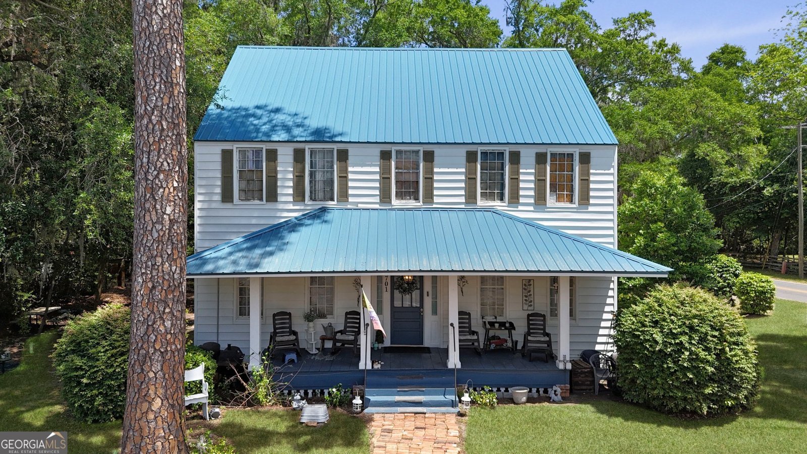 701 Oak Street Springfield - 2
