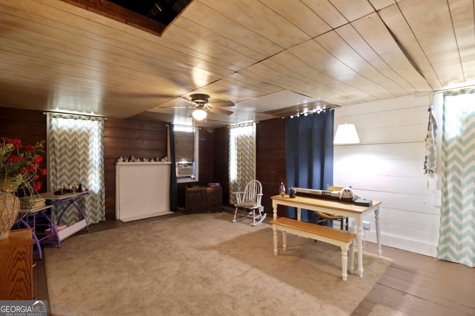 701 Oak Street Springfield - 29